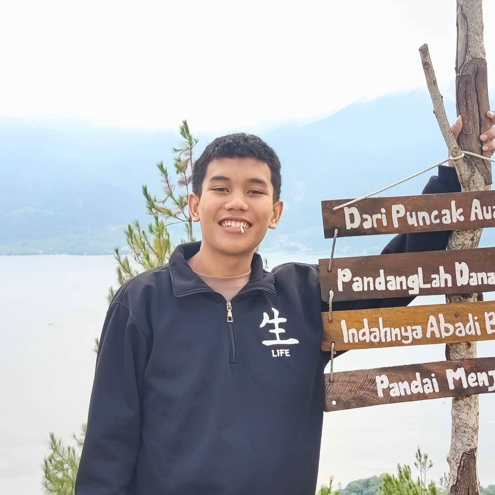 Foto Rayhan Hamizan